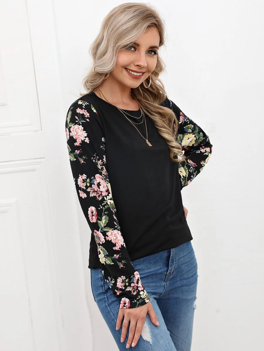 T-shirt à imprimé floral manche